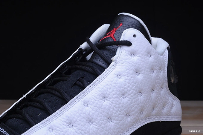 Rep black-true white 309259-104 retro game